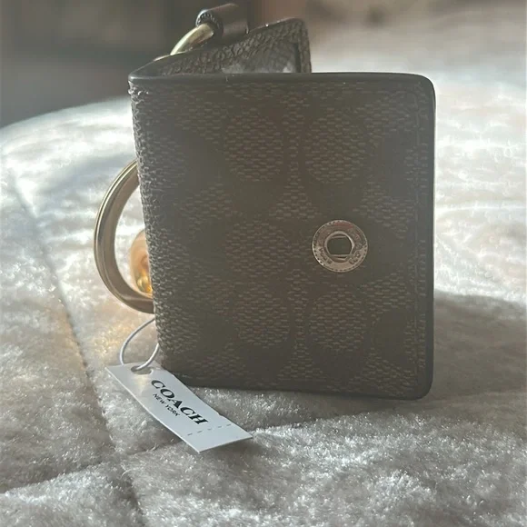 New- Coach Gold tone and Brown Keychain - Picture 16 of 16
